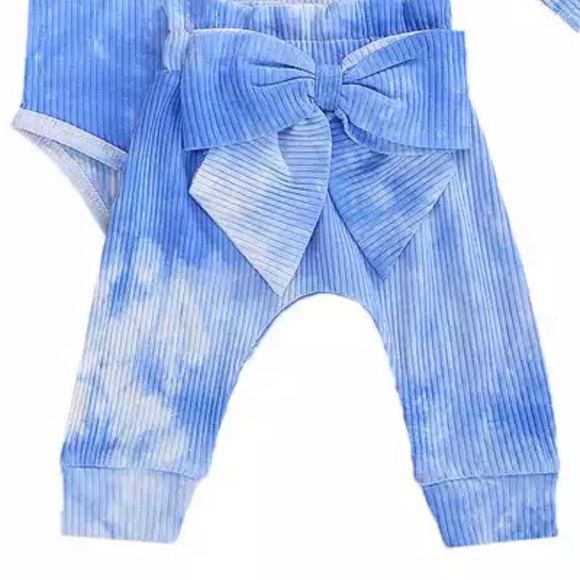 Baby Girl Romper Set - Picture 3 of 3